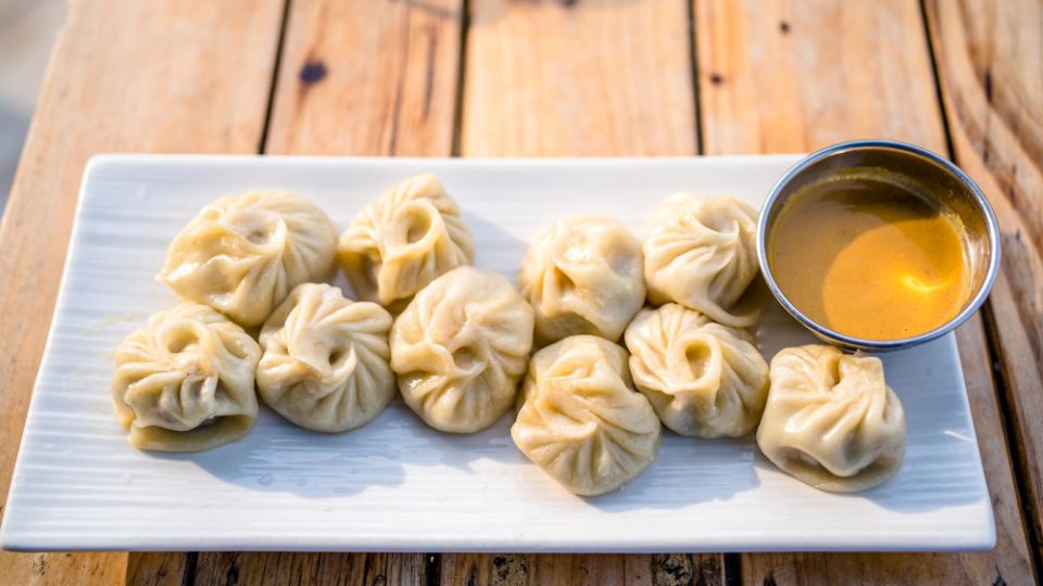 traditional-chinese-steam-handmade-food-dumplings-momos